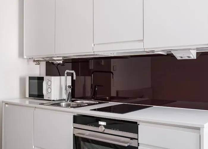 Minimal In Design District *